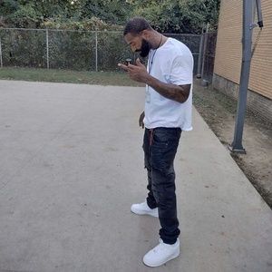 Meet your Posher, Yrs